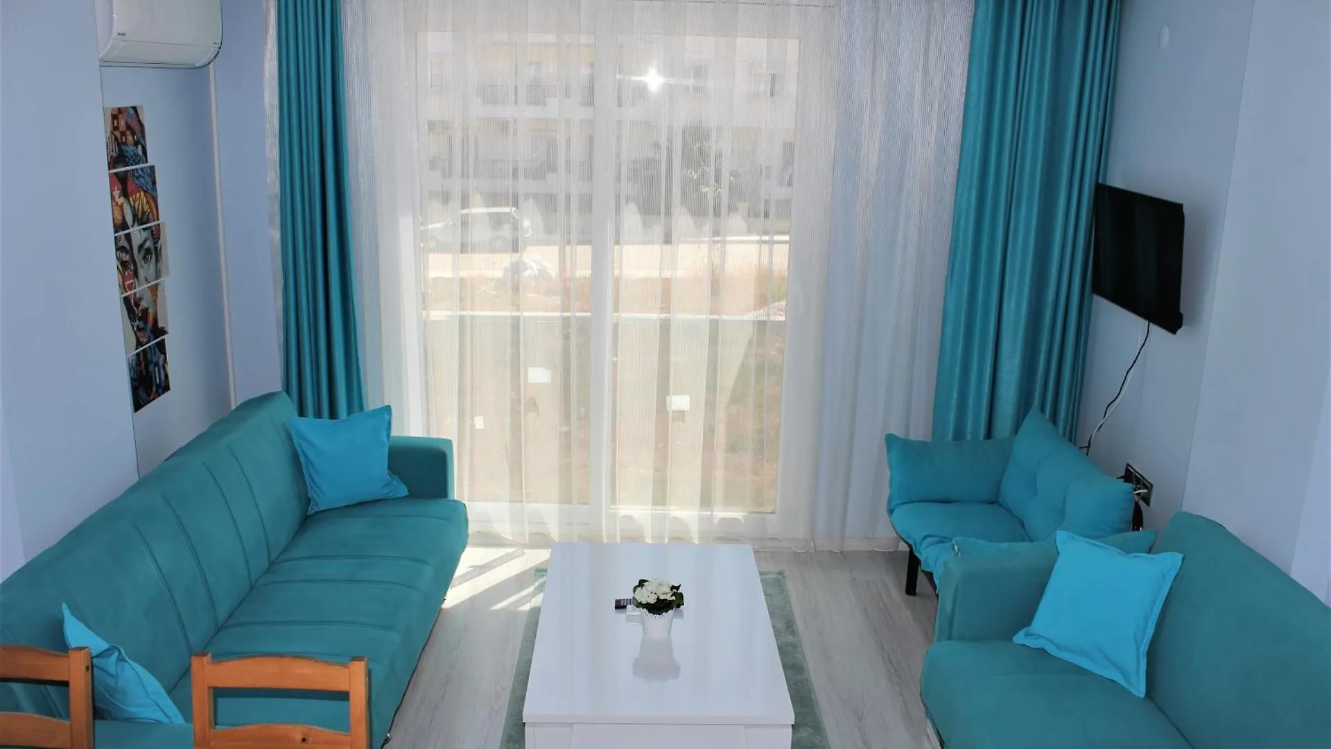 Mavi Restaurant & Apartments 1 Didim