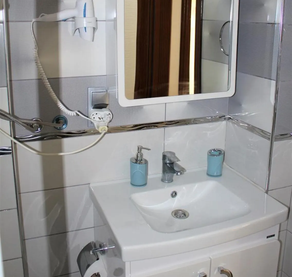 Mavi Restaurant & Apartments 1 Didim