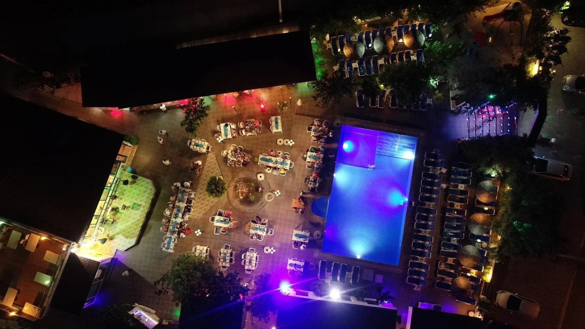 Mavi Restaurant & Apartments 1 Didim